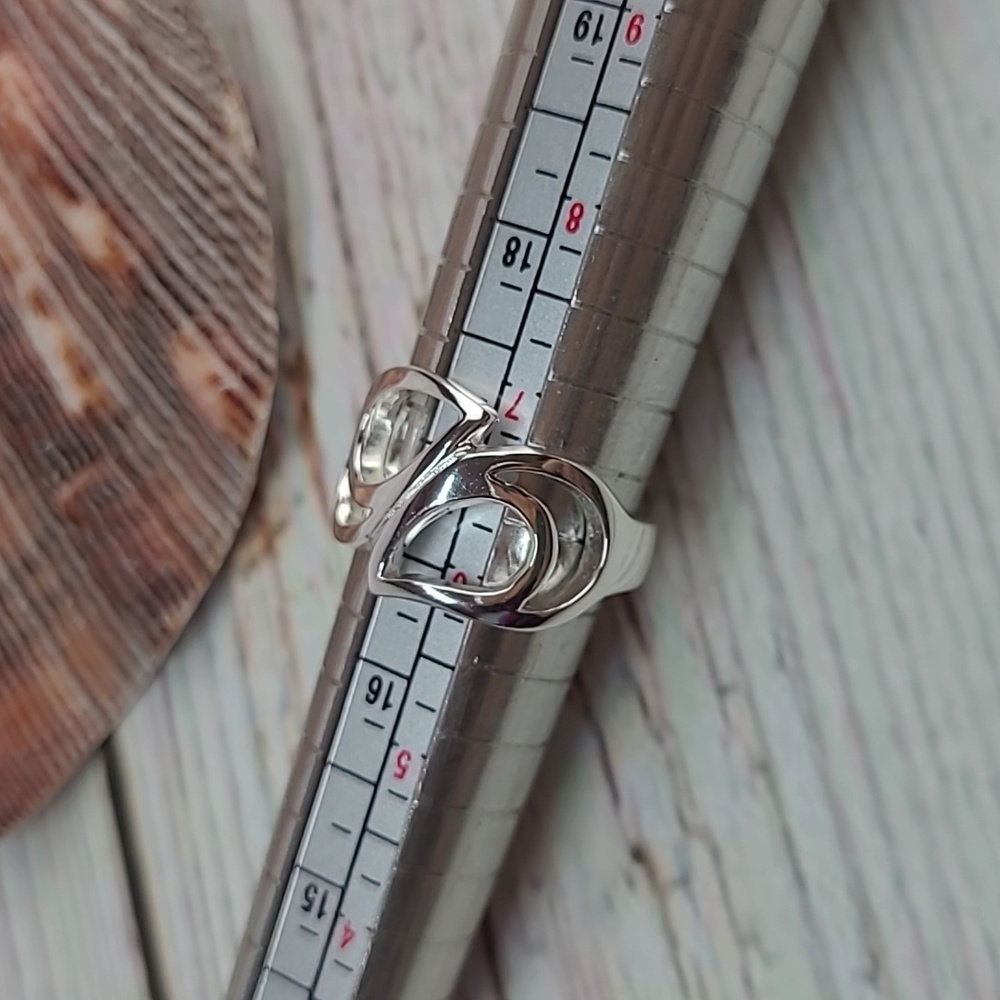 BUNDLE OF THREE FASHION RINGS - Picture 12 of 12